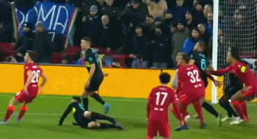 鲍威尔：最后一攻搞砸的责任在我，我是O型腿所以常扭伤脚踝