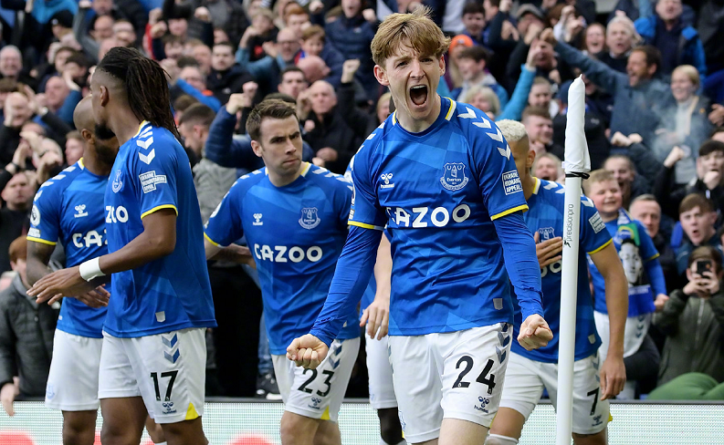 足球门将的心理压力解析