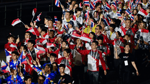 NBA常规赛战报：快船客场险胜雷霆