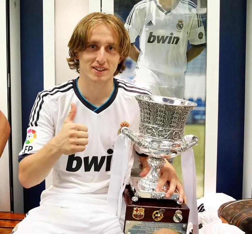 于鑫淼谈U22国足：532体系打强队更合适，受全运会影响也小了