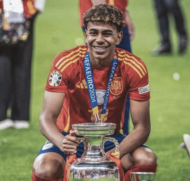 ChatGPT评21世纪最伟大运动员：博尔特第1，梅西第3，C罗第4